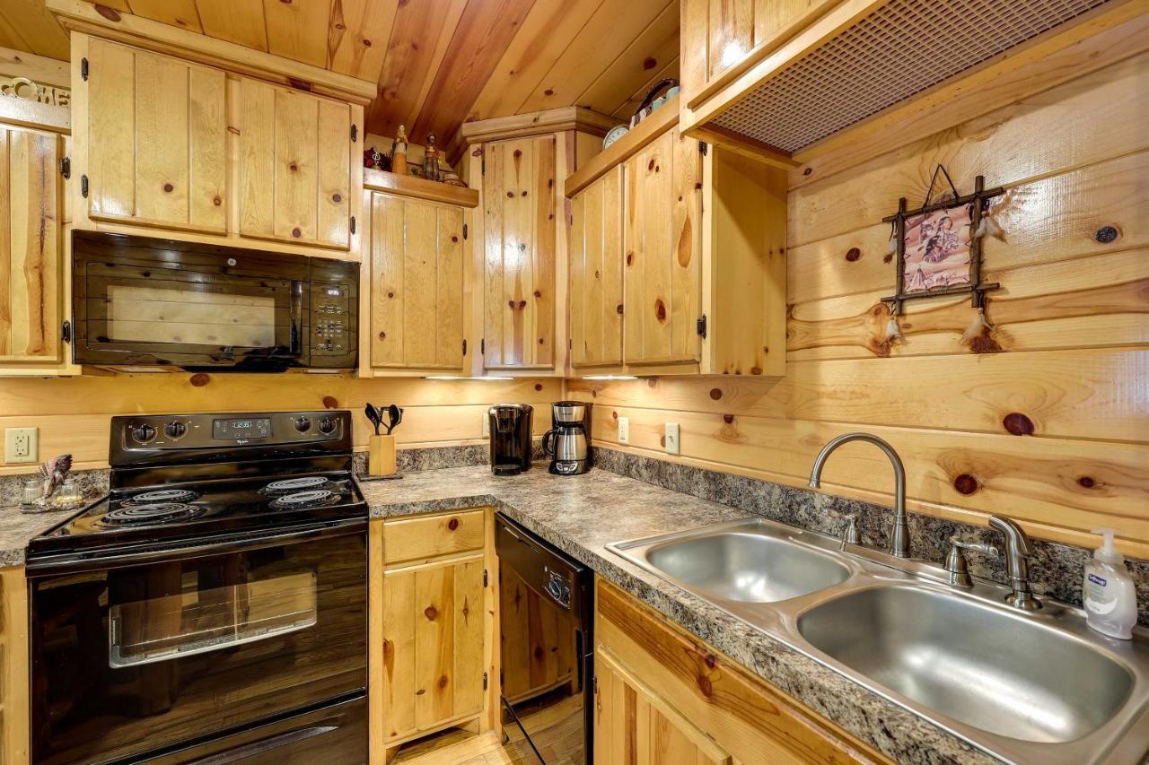 Broken Bow Rental Cabin With Hot Tub And Bar Extérieur photo
