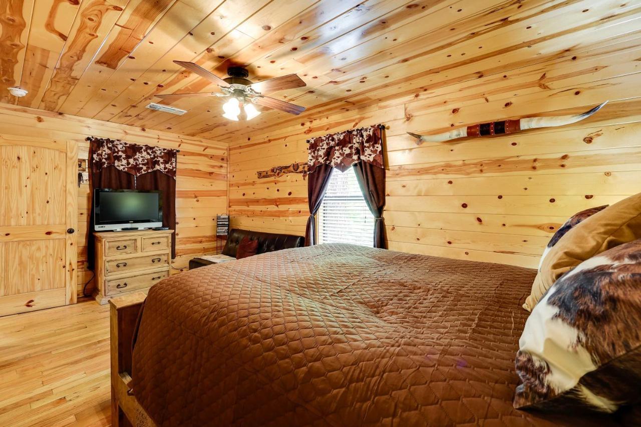 Broken Bow Rental Cabin With Hot Tub And Bar Extérieur photo