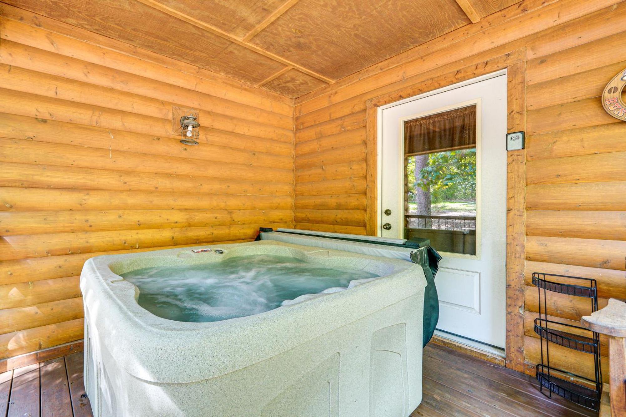 Broken Bow Rental Cabin With Hot Tub And Bar Extérieur photo