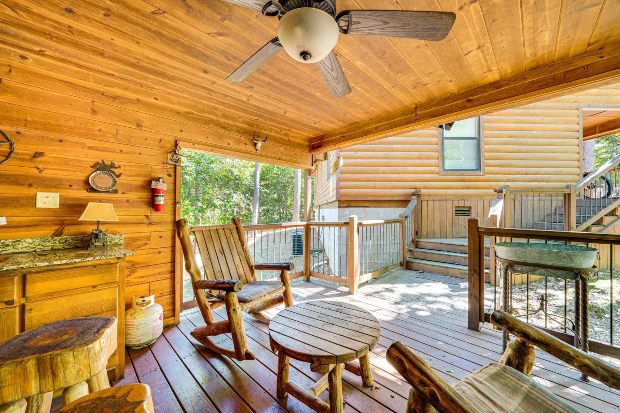 Broken Bow Rental Cabin With Hot Tub And Bar Extérieur photo